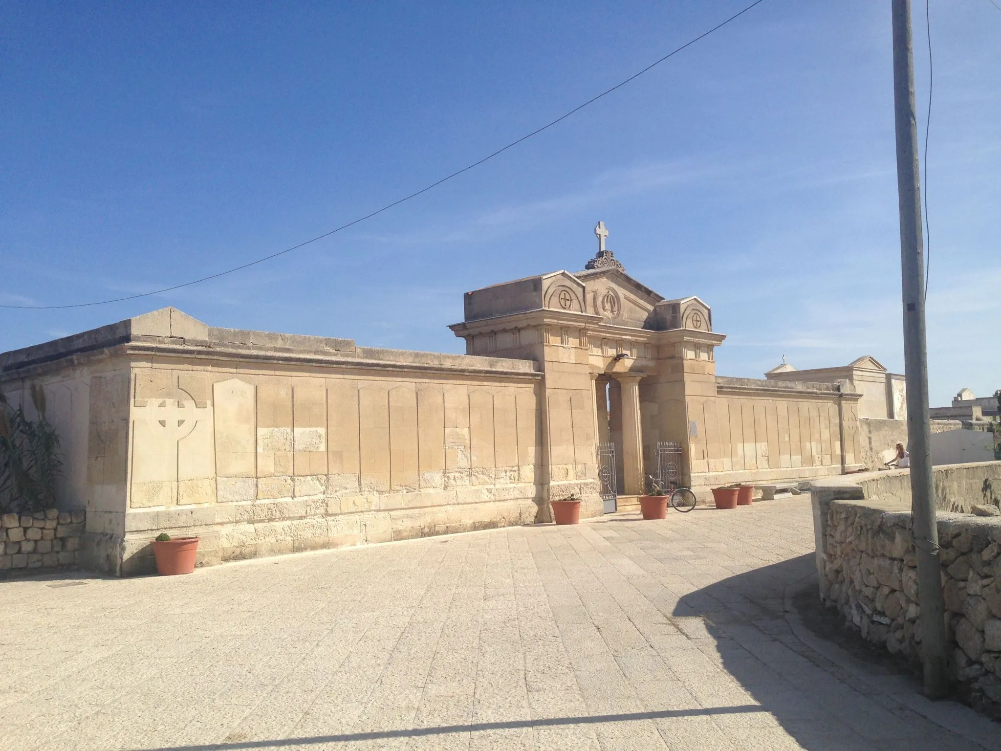 Variazione delle giornate di apertura del cimitero comunale di Favignana 