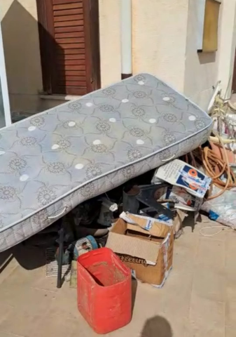 Nuovo abbandono di rifiuti nelle Egadi, il sindaco presenta una denuncia: “Non è un atto contro qualcuno ma a tutela di tutti”