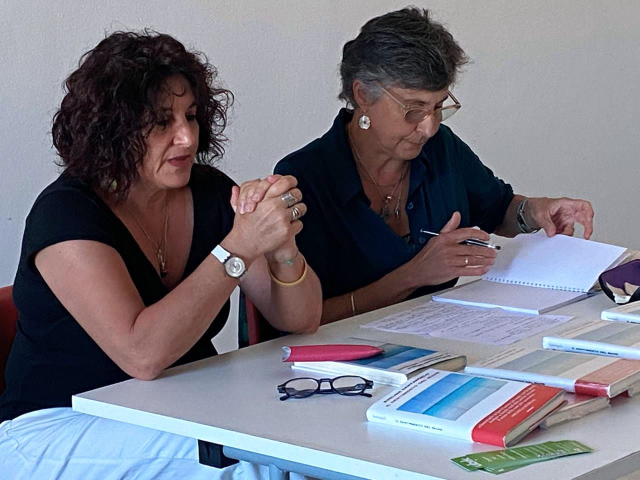 Rassegna letteraria "Letture tra le Isole", grande partecipazione all'incontro con la scrittrice Evelina Santangelo